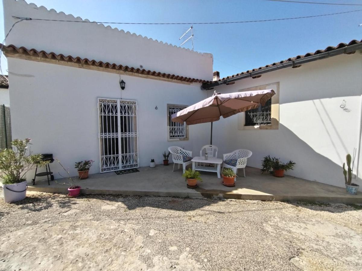 Hibiscus Siracusa Сиракузы Экстерьер фото